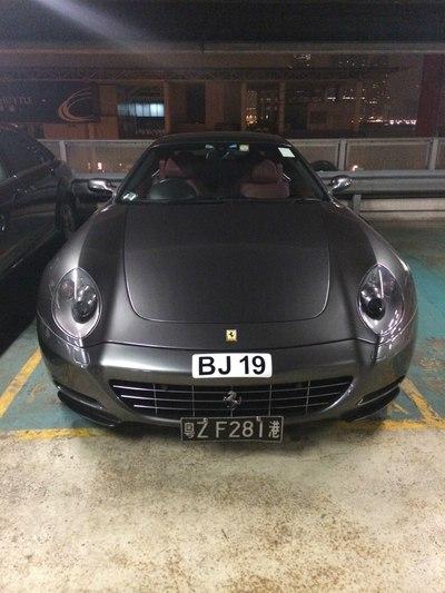 香港汽车为什么是黑色车（香港汽车为什么好）